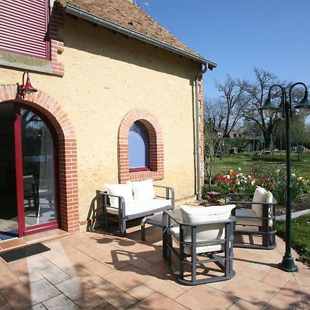 Le Clos Bener Yvre-l'Eveque Exterior photo