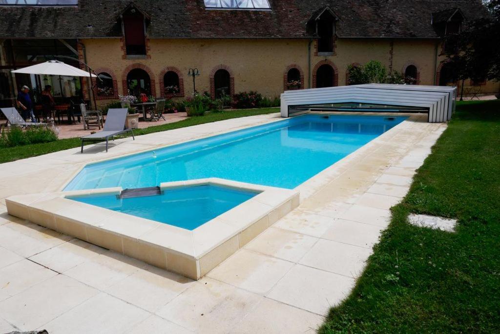 Le Clos Bener Yvre-l'Eveque Exterior photo