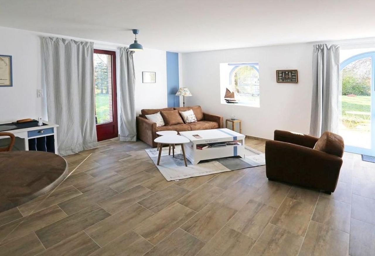 Le Clos Bener Yvre-l'Eveque Exterior photo