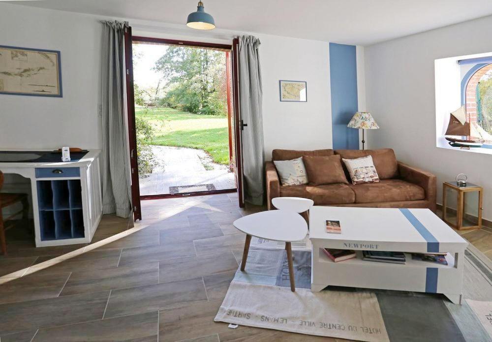 Le Clos Bener Yvre-l'Eveque Exterior photo